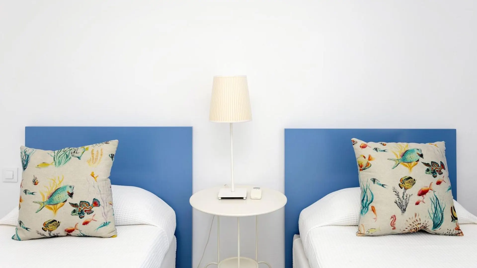 Apartamento Con Terraza Con Vistas Al Mar Pasito Blanco España